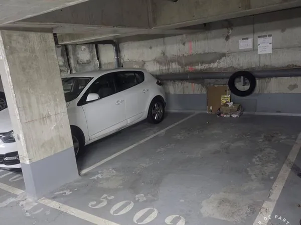 Stationnement Vente Poissy   18000€