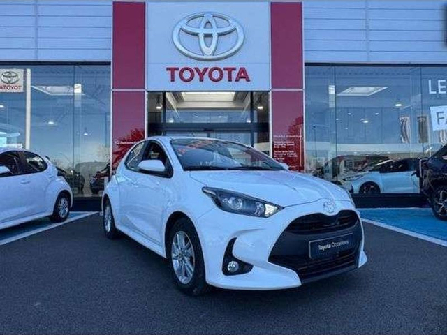 Toyota YARIS Toyota Yaris 116h Dynamic Business + Programme Toyota Experience 5p MY25
