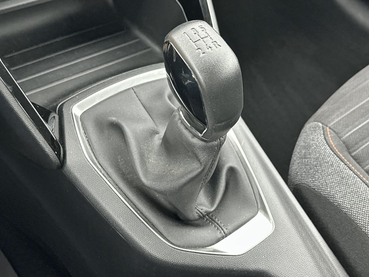 Peugeot 208 puretech 75 s&s bvm5 active — photo 28