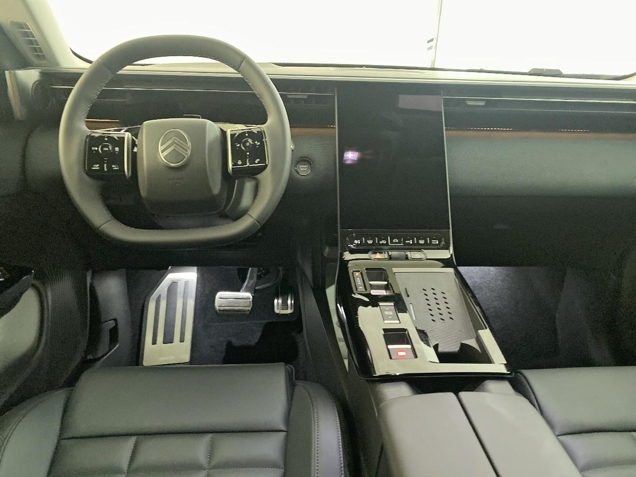 Citroën C5 Aircross hybride 145 ch e-dcs6 max — photo 8