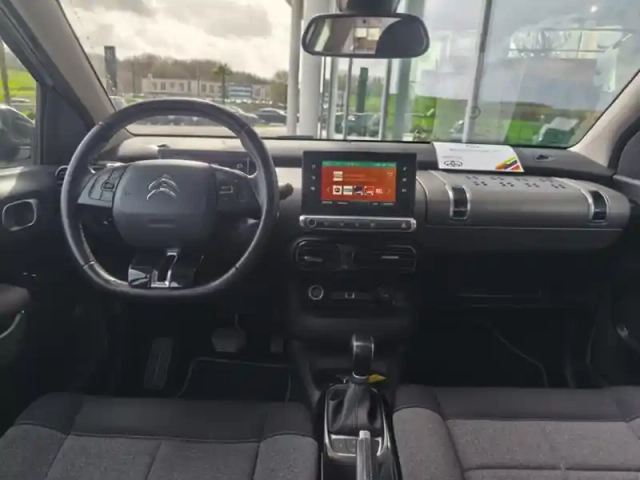 Citroën C4 shine 1.2 110 ch bva6 — photo 4