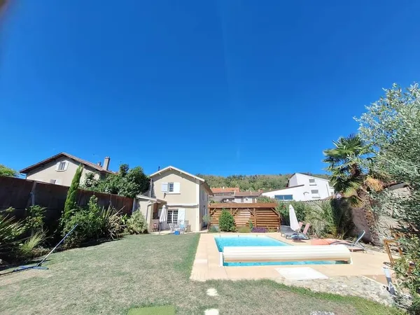 Maison 6 pièces 189 m²