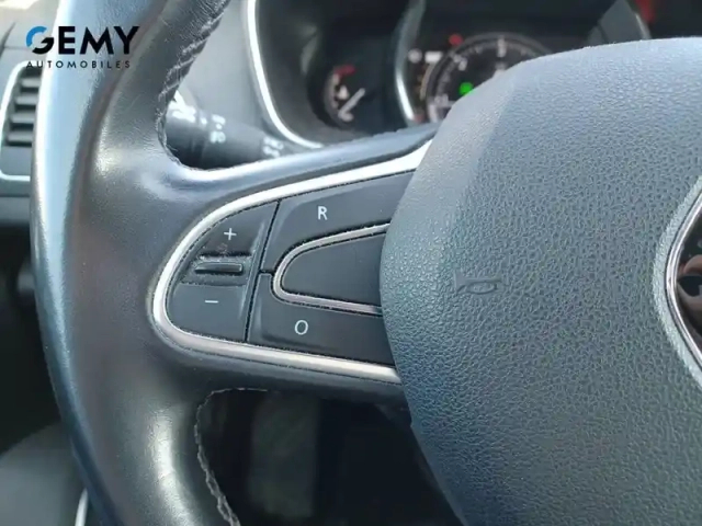 Renault Megane mégane iv berline blue dci 115 edc — photo 56