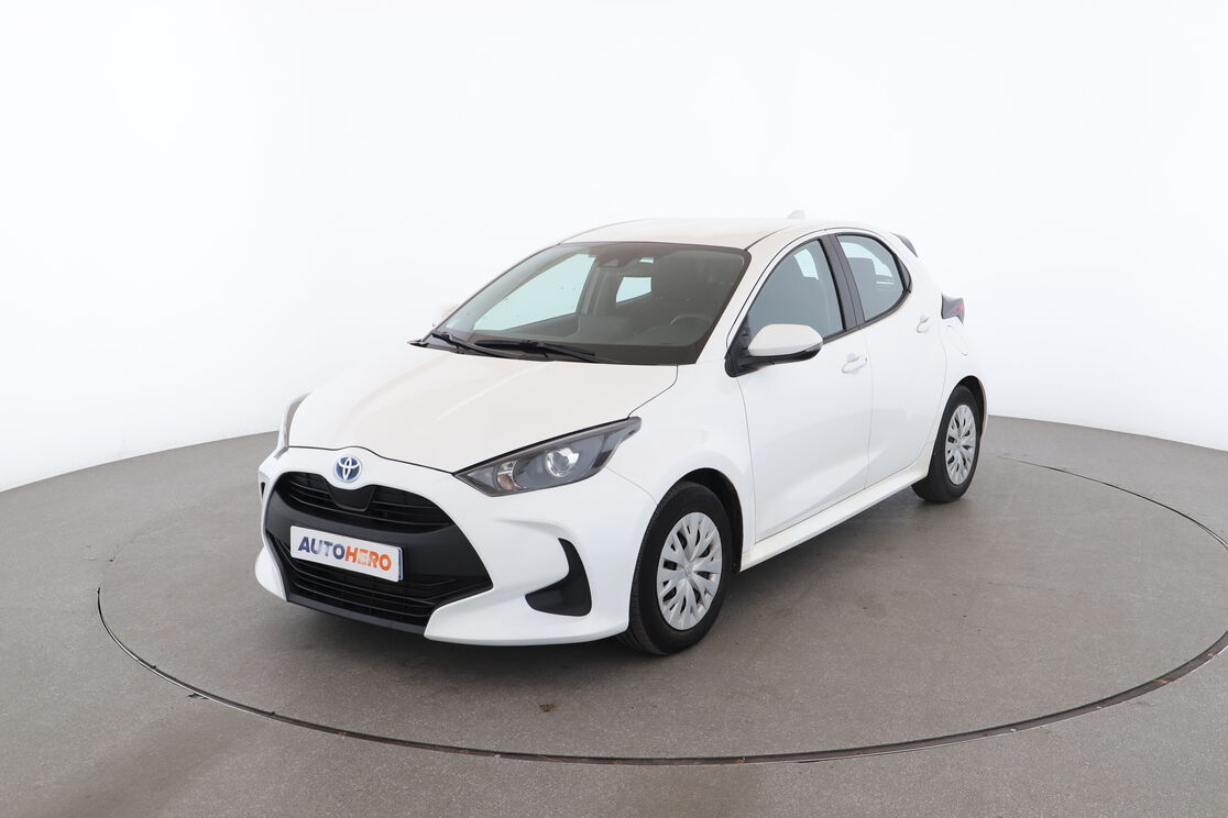 Toyota Yaris 1.5 Hybride Dynamic — photo 1