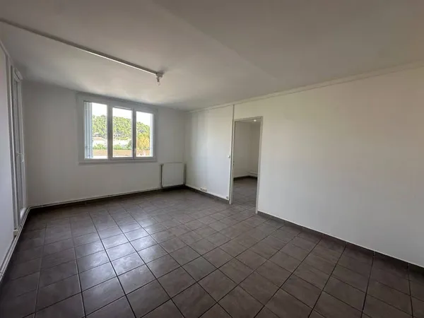Appartement 4 pièces 82 m²