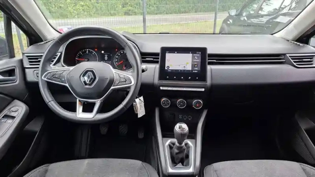Renault Clio blue dci 85 — photo 10