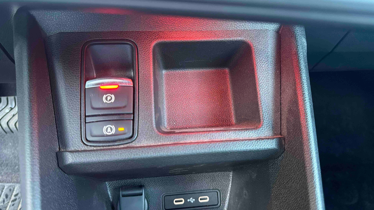 Renault 4 E-Tech Electrique 150 ch autonomie confort — photo 18