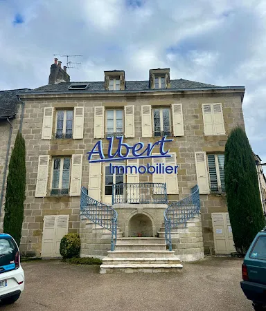 Propriété 4 pièces 193 m²
