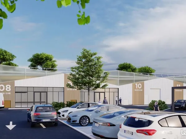 Local commercial 1 200 m²