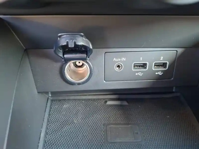 Renault Clio tce 90 — photo 40