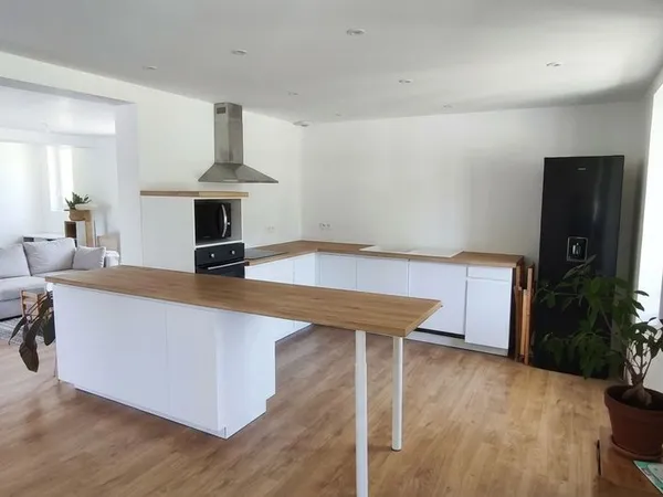 A vendre Maison Familiale rénovée de 210 M2 - Volumes exceptionnels