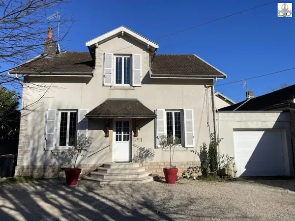 Maison 5 pièces 165 m²