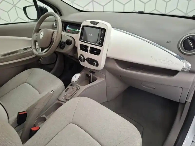 Renault Zoé zoe r90 — photo 27