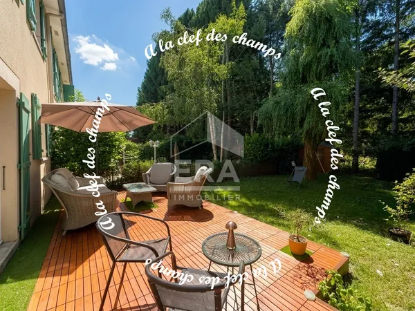 Maison 6 pièces 150 m²