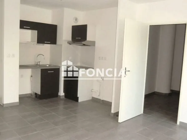 Exclusivite t2 a vendre dans residence recente avec terrasse et parking