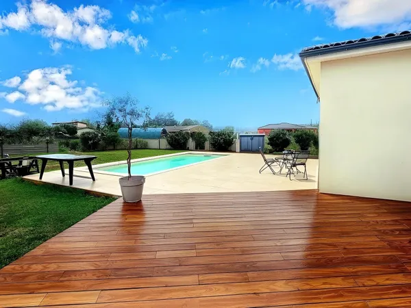 Maison récente de plain pied - 136m² - St Nexans - 24520