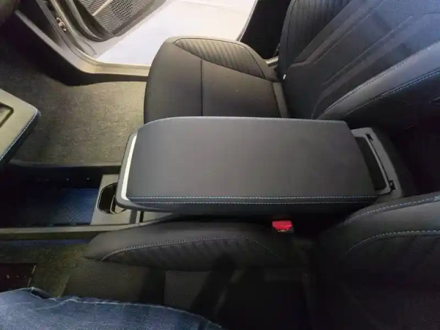 Renault Megane e-tech 220 ch autonomie confort — photo 20