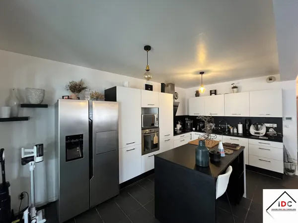 Appartement 3 pièces 83 m²