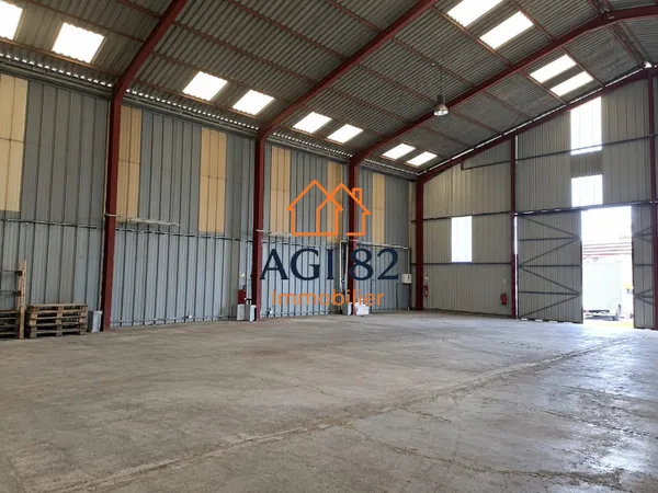 Local commercial 517 m²