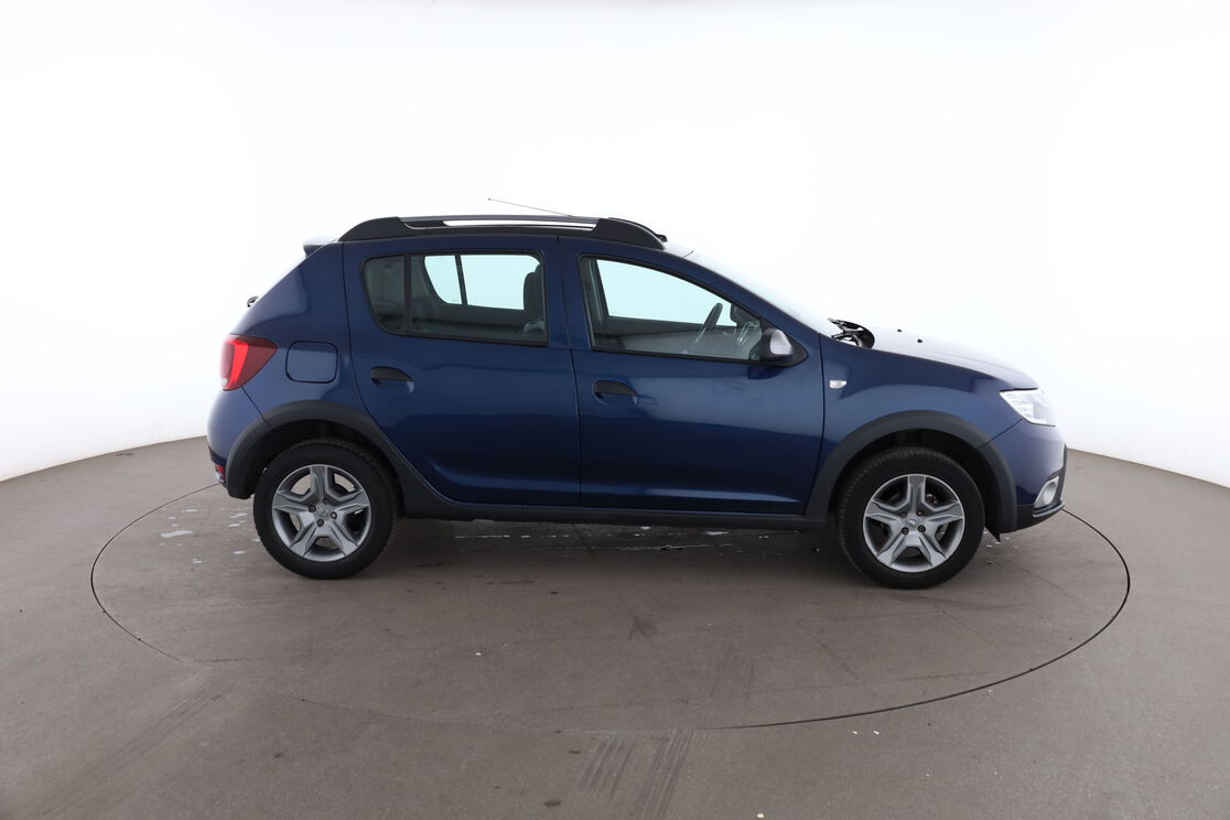 Dacia Sandero Stepway 0.9 TCe — photo 6