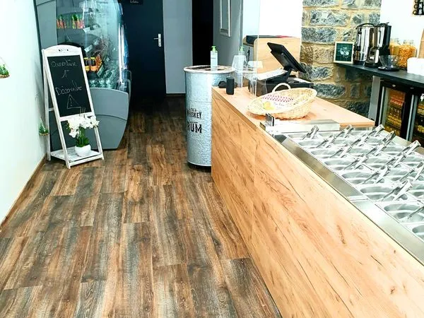 Local commercial 65 m² - Hypercentre Millau