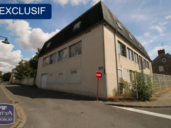 Local 900 m²