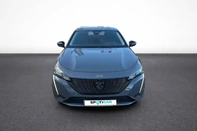 Peugeot 308 phev 180 e-eat8 — photo 2