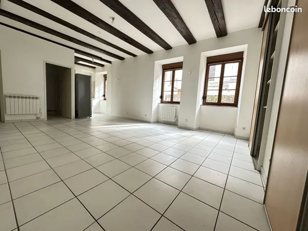 Studio 1 pièce 37 m²