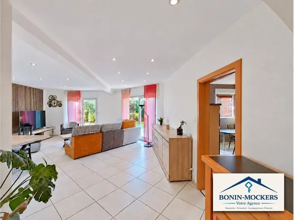 Maison 6 pièces 161 m²