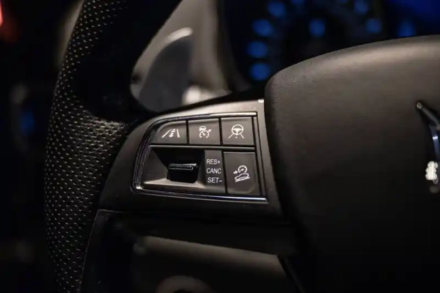 Maserati Levante 3.0 v6 bi-turbo 350 q4 — photo 28
