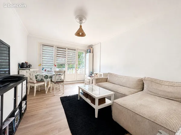 T3 meublé 64 m² avec parking et cave - Sartrouville - 1 500 CC