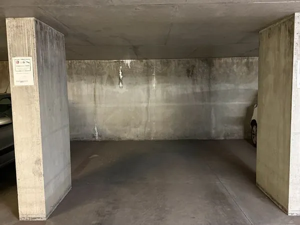 Place de parking Baille 13005