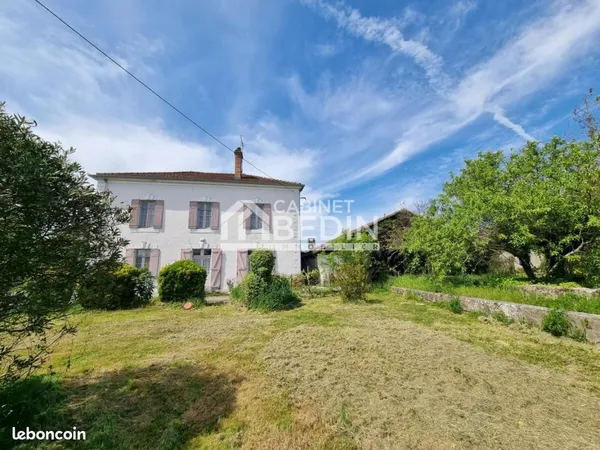 Maison 9 pièces 215 m²