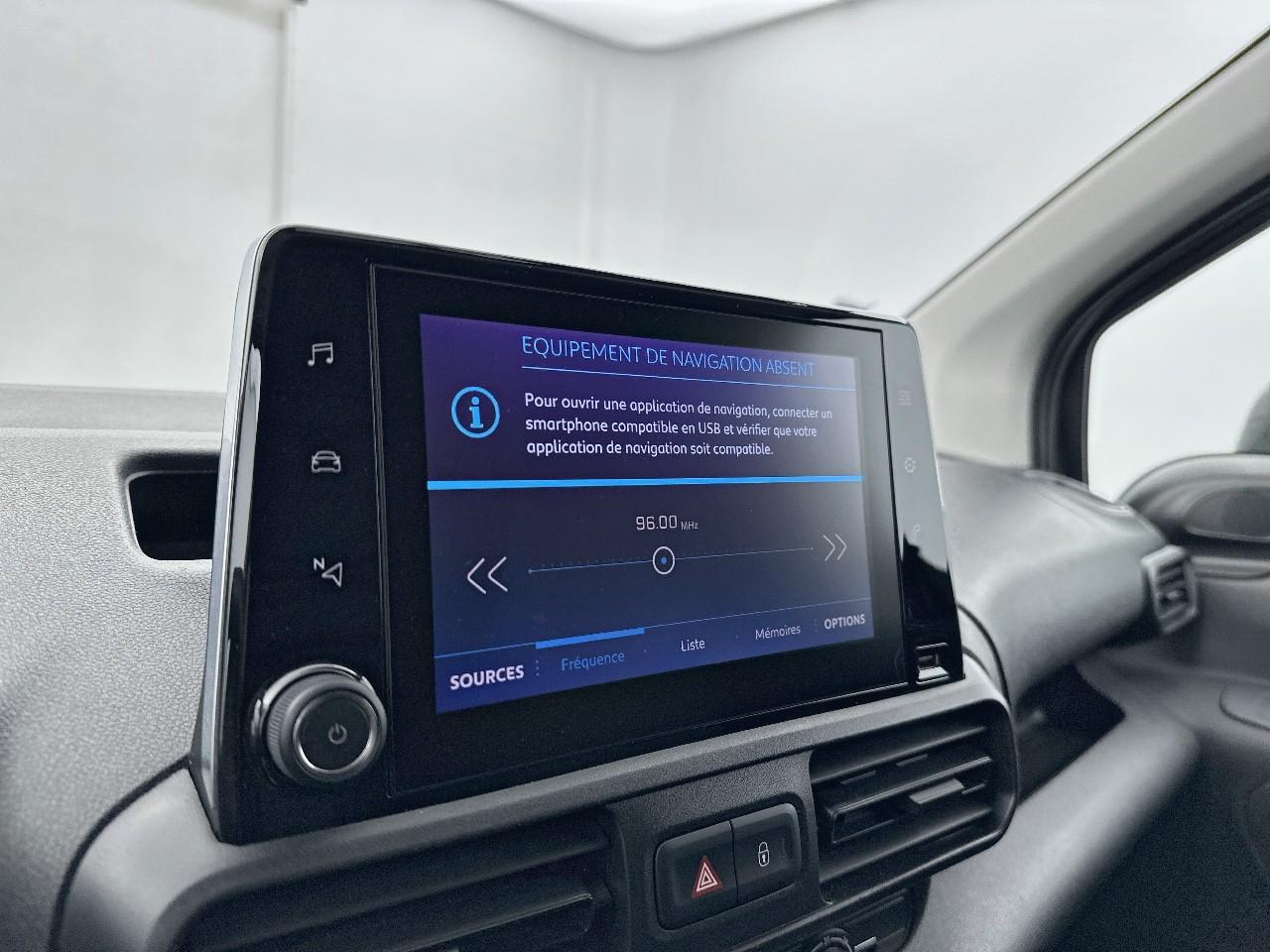 Peugeot Partner fourgon standard 650 kg bluehdi 100 s&s bvm6 premi — photo 10