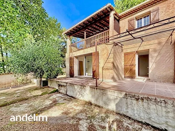 Villa 5 pièces 100 m²