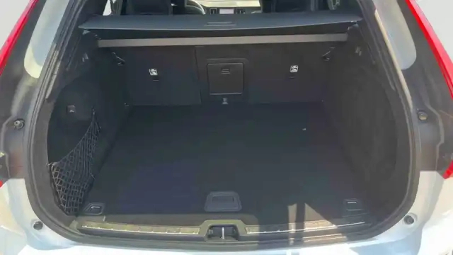 Volvo Xc60 t6 recharge awd 253 ch + 145 ch geartronic 8 — photo 12