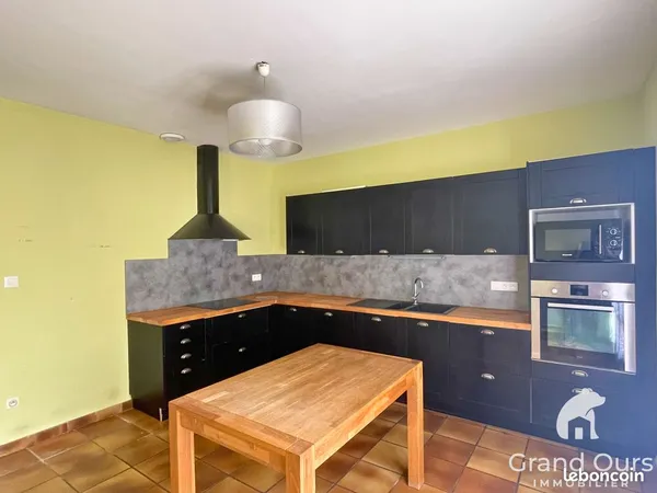 Pavillon 7 pièces 160 m²