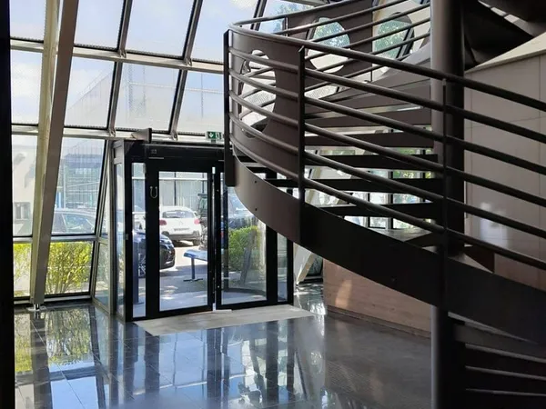 Bureaux 349 m²