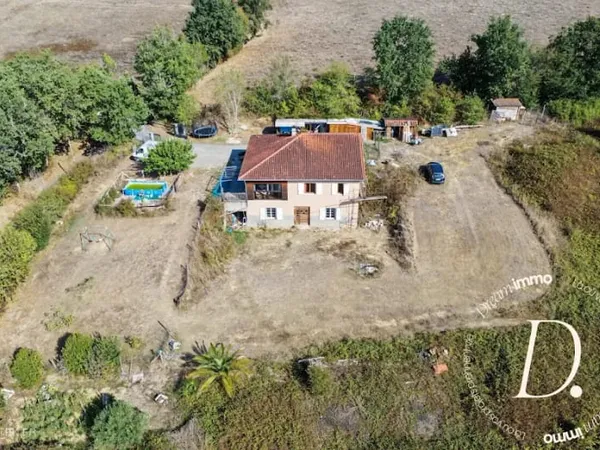 Maison 6 pièces 145 m²