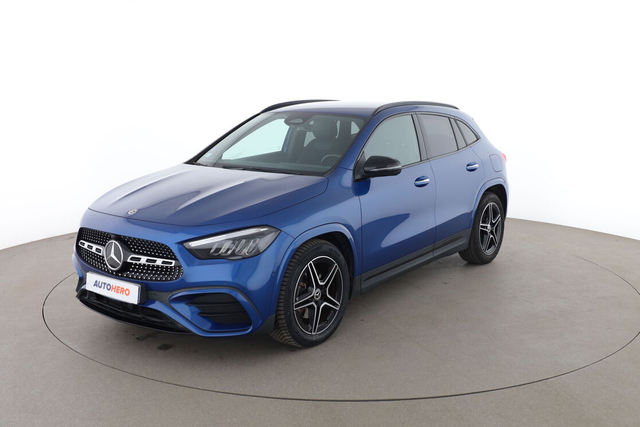 Mercedes-Benz GLA 180 AMG Line 7G-DCT