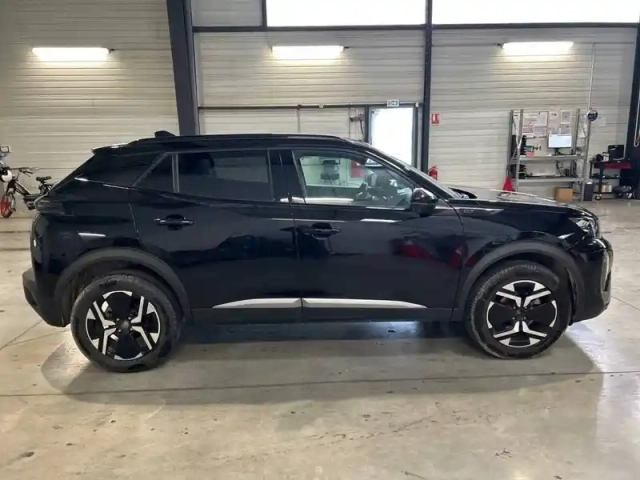 Peugeot 2008 puretech 130 s&amp;s eat8 — photo 4
