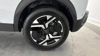 Peugeot 2008 1.2 PureTech 130ch S&S GT EAT8 — photo 32