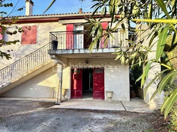 Maison 7 pièces 100 m²