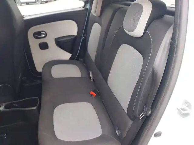Renault Twingo iii sce 65 - 21 — photo 4