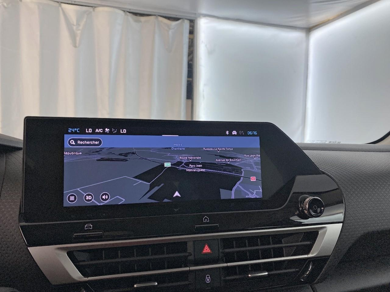 Citroën C4 hybride 136 e-dcs6 plus — photo 14