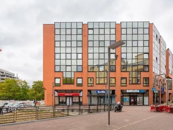 Bureaux 2490 m²