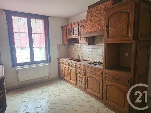 Maison 7 pièces 212 m²