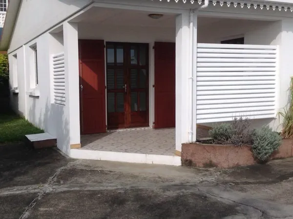 Loue appartement T4