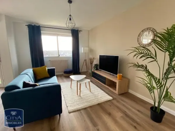 Appartement 1 pièce 77 m²