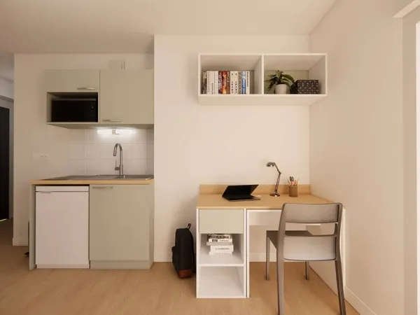 Studio 1 pièce 21 m²